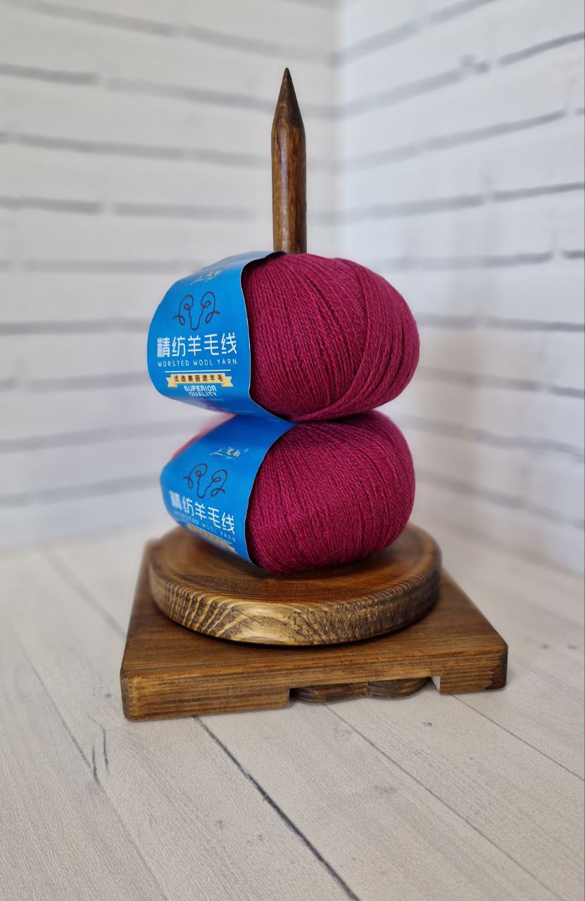 картинка Меринос Worsted Малиновый от магазина Одежда+