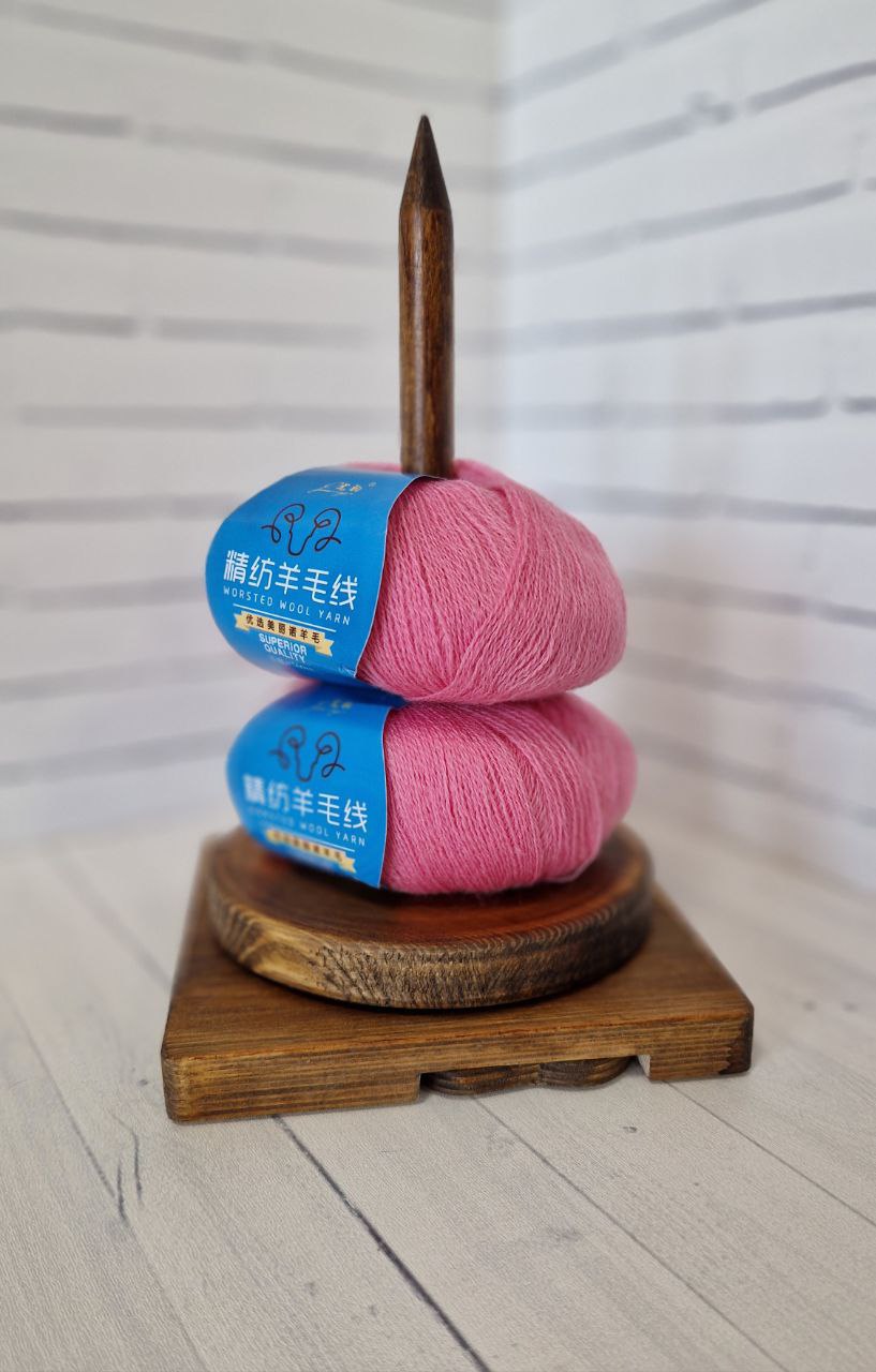 картинка Меринос Worsted Ярко-розовый от магазина Одежда+